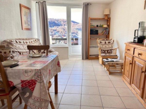 Appartement à Risoul, balcon, 2 pièces, 6 couchages, parking, animaux admis - FR-1-330-572